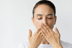 Apa Itu Halitosis? Ini Gejala dan Penyebabnya